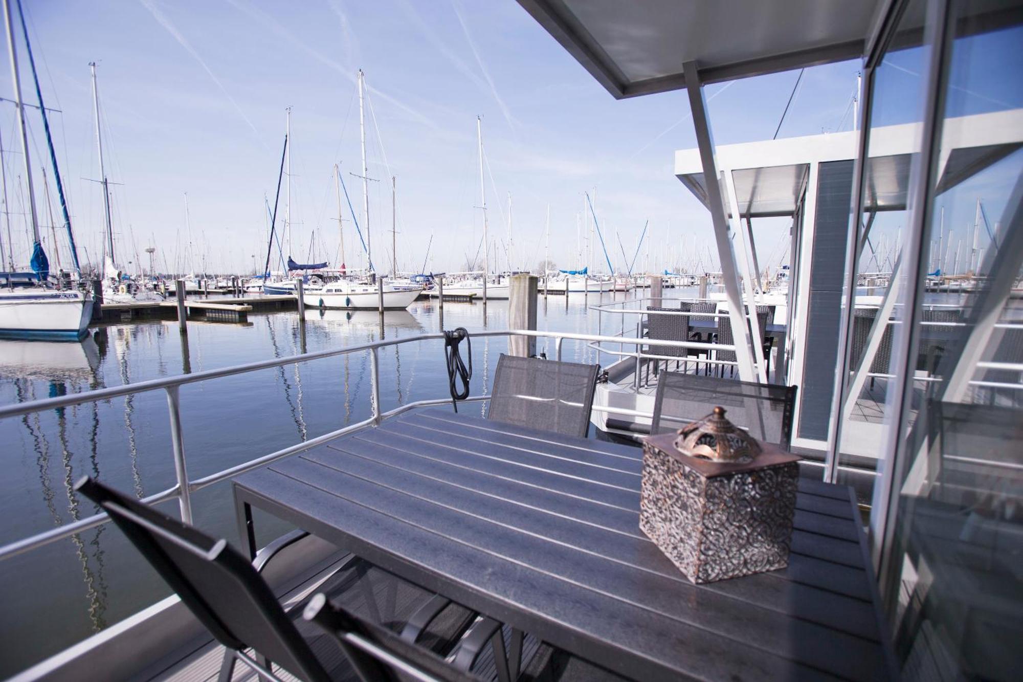 Marinaparcs Almere Eksteriør bilde